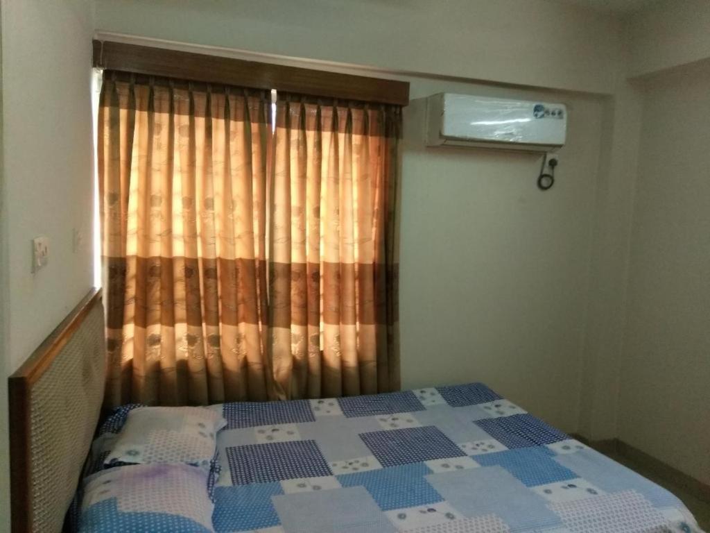 Zara'S Service Apartment Dhaka Esterno foto